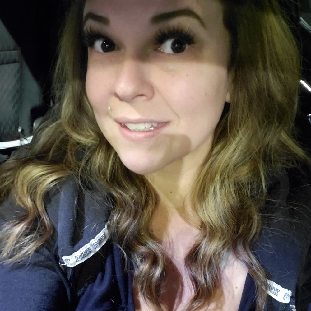 Meet your Posher, Christina